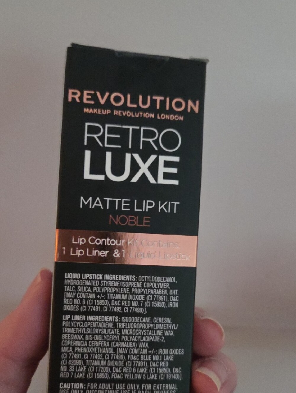 Revolution 3 Piece Bundle -Matte Lip Kit Kit, Unicorn Foil & Fixing Spray - Picture 3 of 8